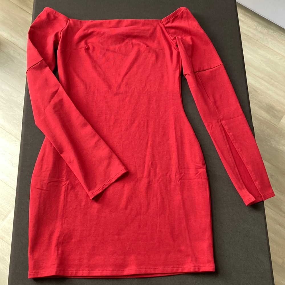 Long sleeve bodycon mini dress